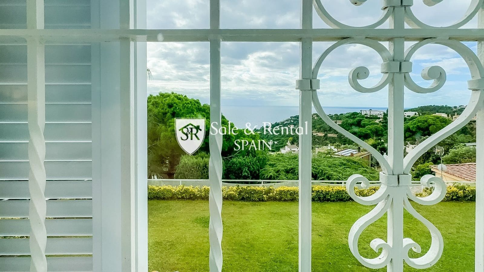 8 quarto Moradia para venda em Tossa de Mar com piscina garagem - 998 000 € (Ref: 8608075)