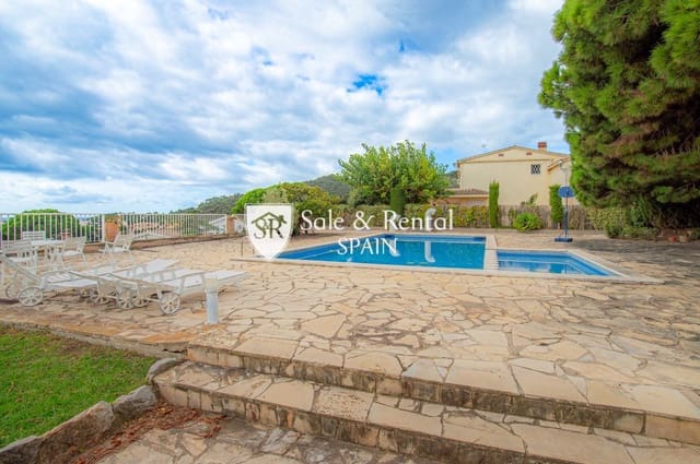 8 bedroom Villa for sale in Tossa de Mar with pool garage - € 998,000 (Ref: 8608075)