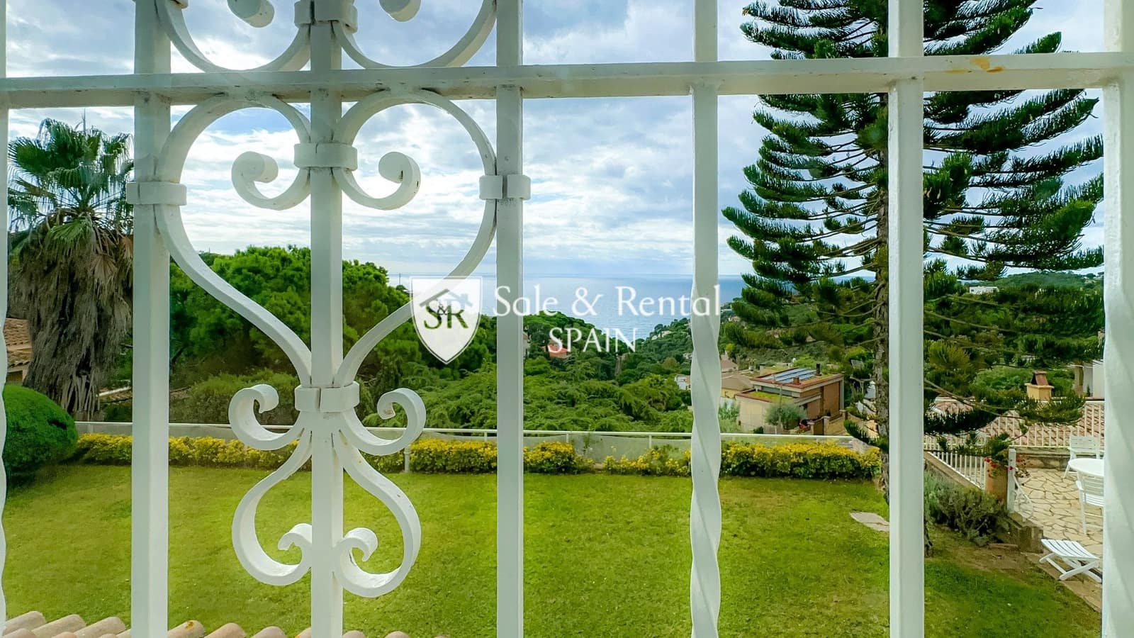 8 quarto Moradia para venda em Tossa de Mar com piscina garagem - 998 000 € (Ref: 8608075)