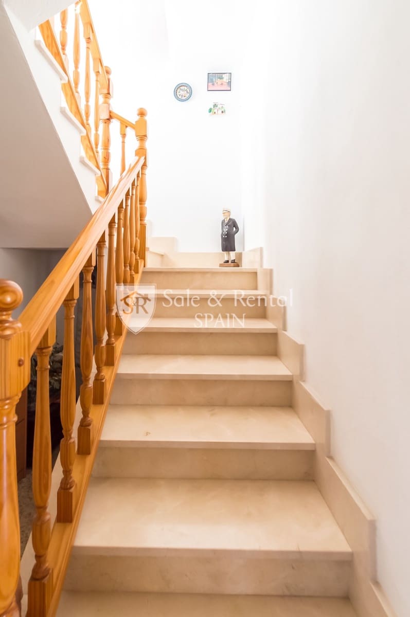 4 soverom Villa til salgs i Santa Susanna med garasje - € 550 000 (Ref: 8610322)