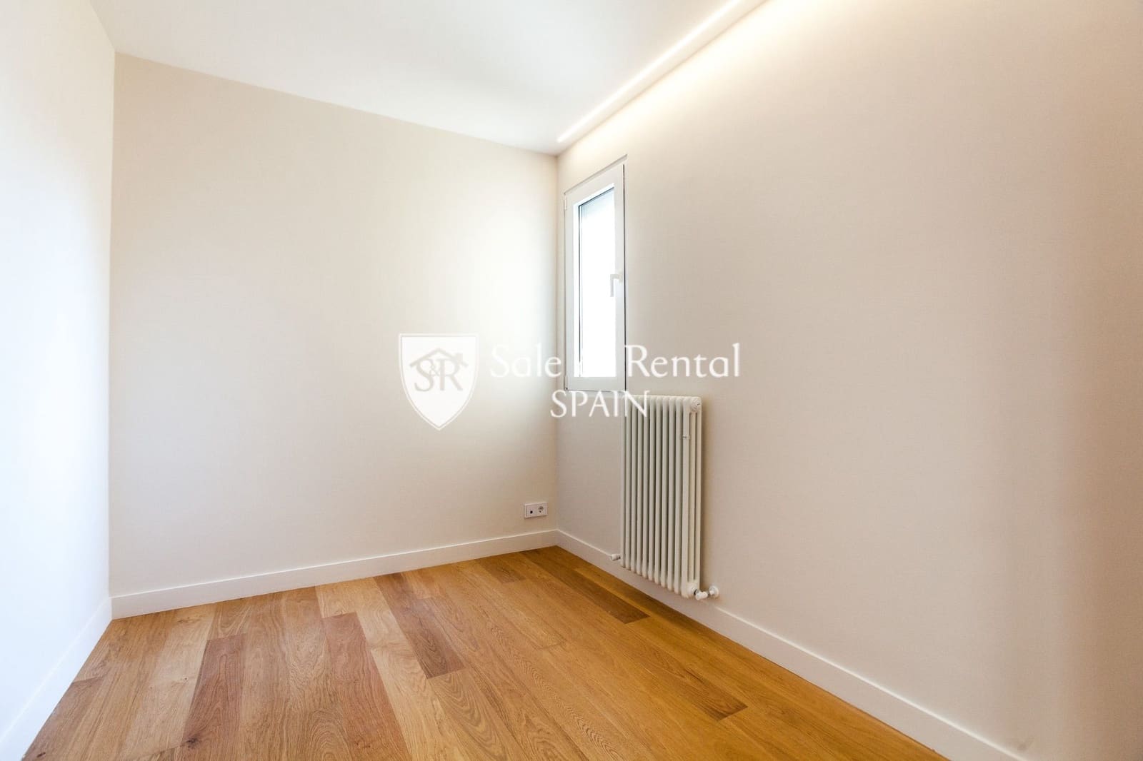 4 soveværelse Lejlighed til salg i Barcelona by - € 1.600.000 (Ref: 8670188)