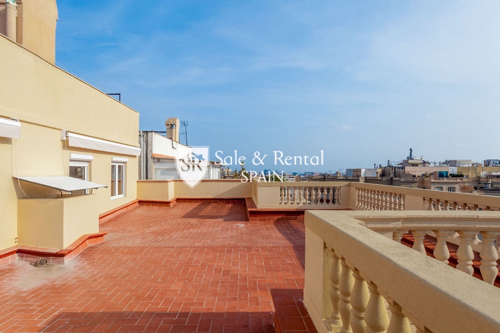 4 soveværelse Lejlighed til salg i Barcelona by - € 1.600.000 (Ref: 8670188)