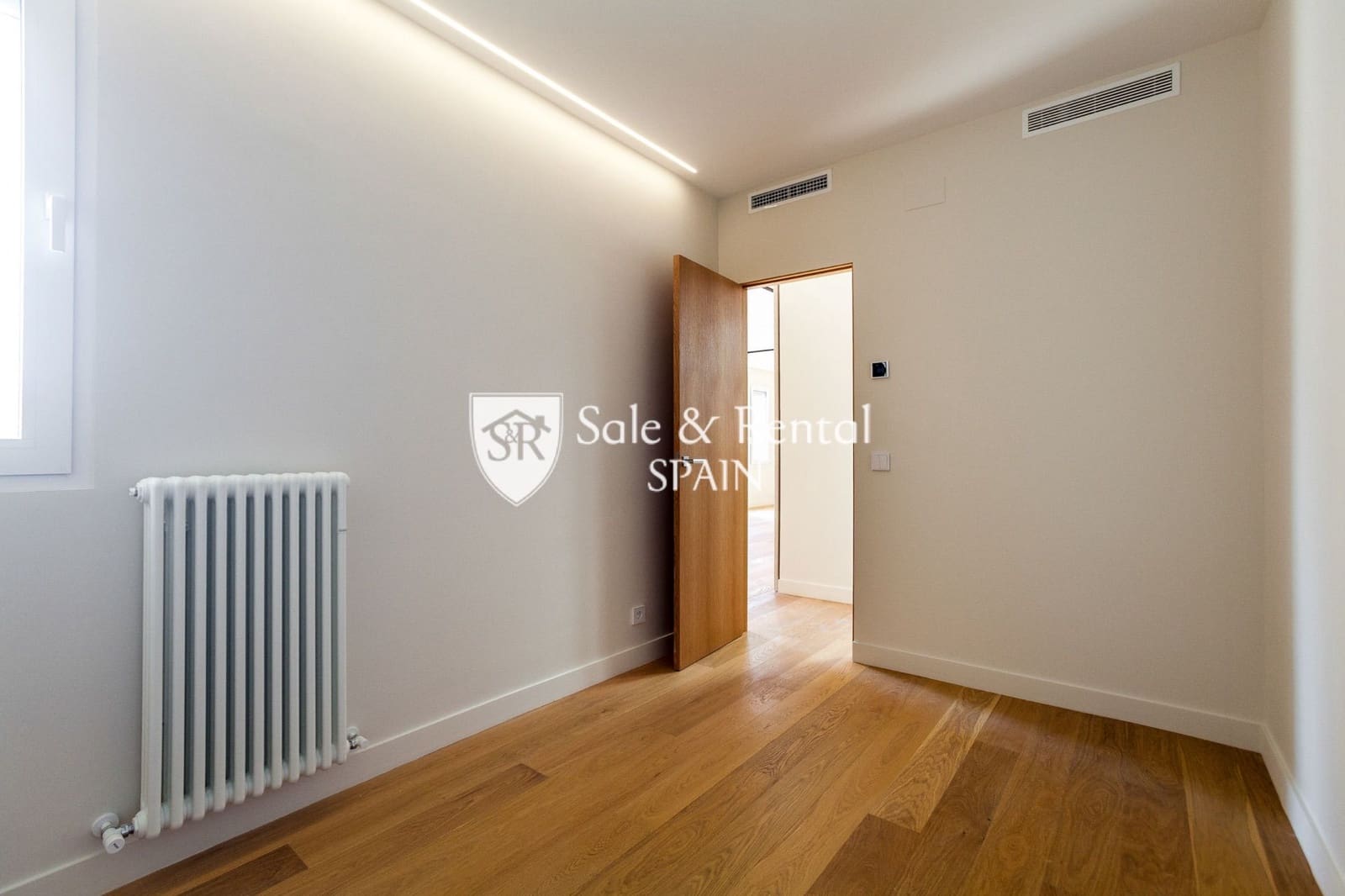 4 soveværelse Lejlighed til salg i Barcelona by - € 1.600.000 (Ref: 8670188)