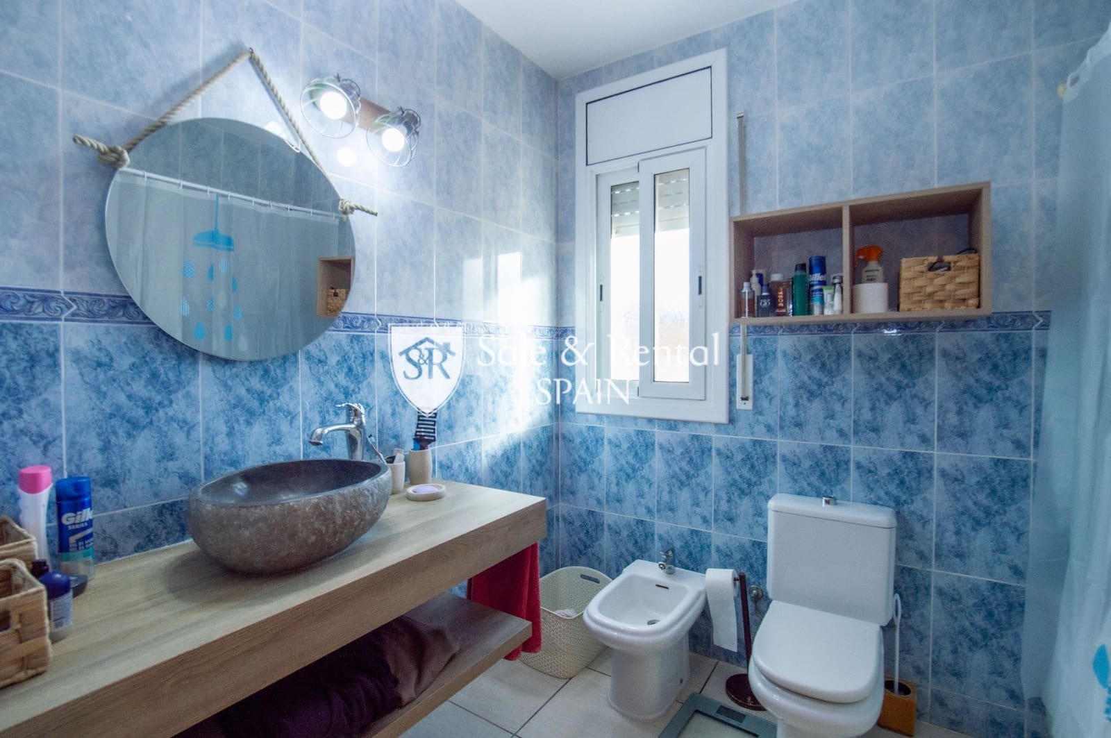 3 soveværelse Villa til salg i Lloret de Mar med swimmingpool garage - € 380.000 (Ref: 8701648)