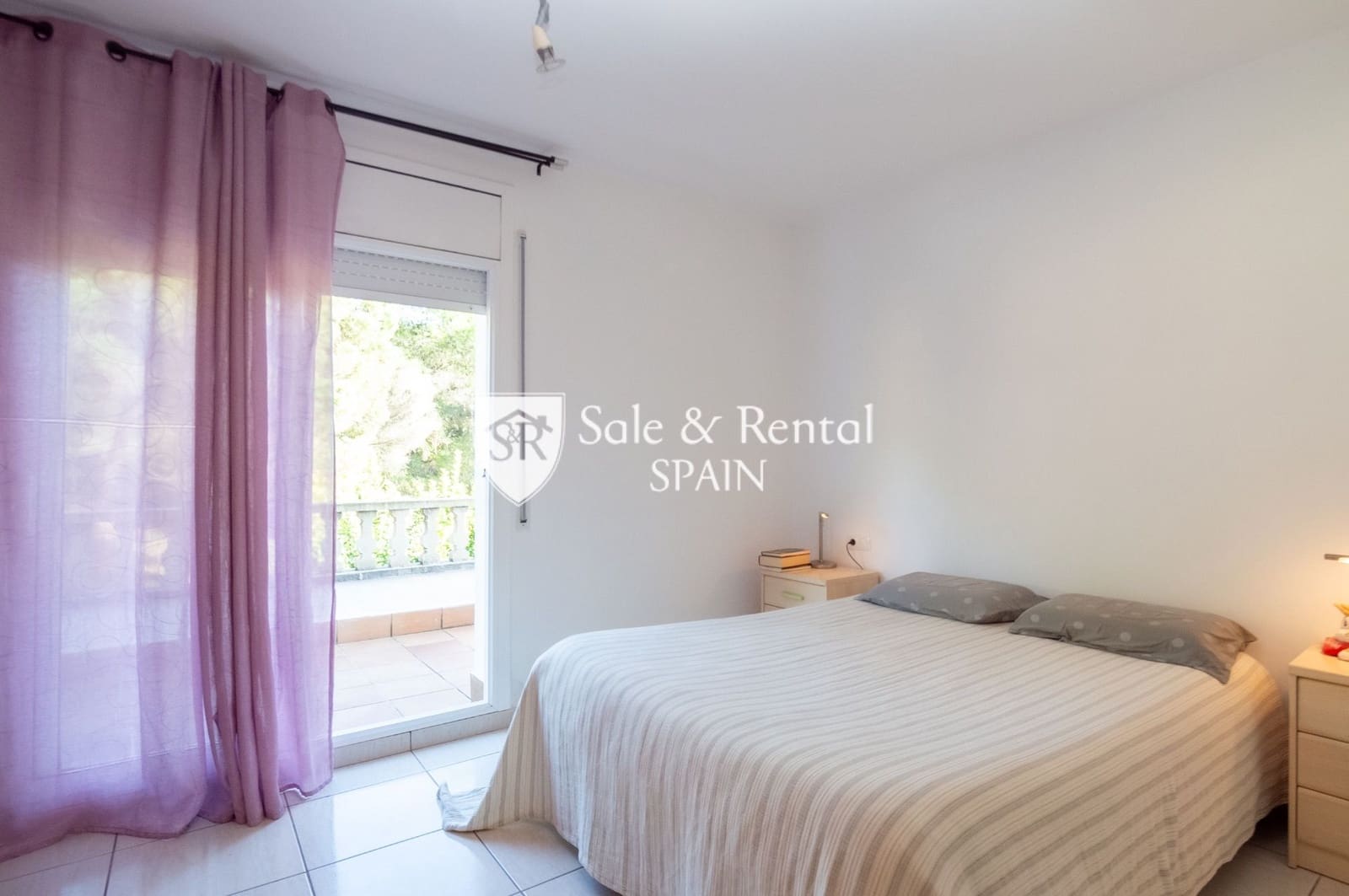 3 soveværelse Villa til salg i Lloret de Mar med swimmingpool garage - € 380.000 (Ref: 8701648)