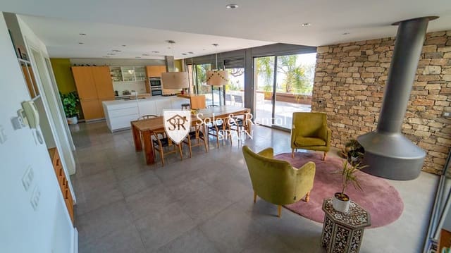 5 quarto Moradia para venda em Blanes com piscina garagem - 1 950 000 € (Ref: 8721814)