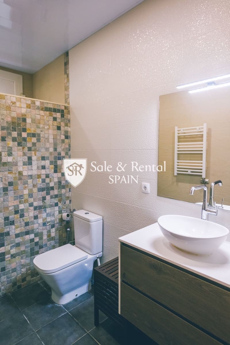 3 chambre Villa/Maison à vendre à Lloret de Mar avec piscine garage - 650 000 € (Ref: 8786090)