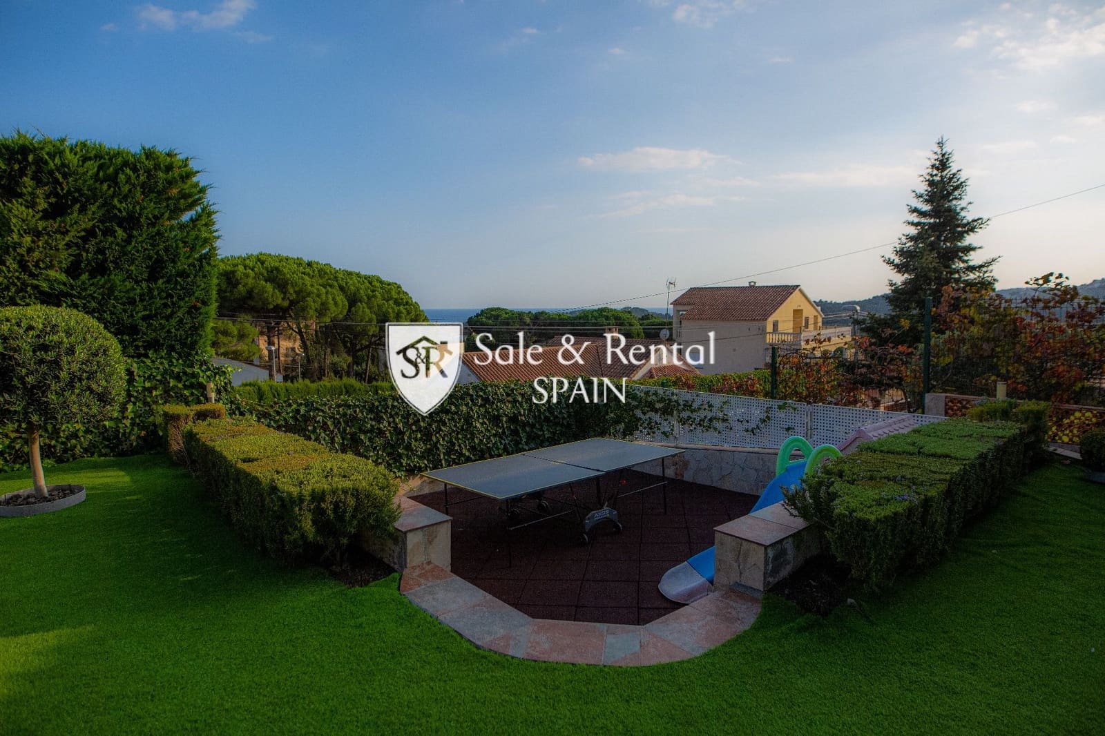 3 chambre Villa/Maison à vendre à Lloret de Mar avec piscine garage - 650 000 € (Ref: 8786090)