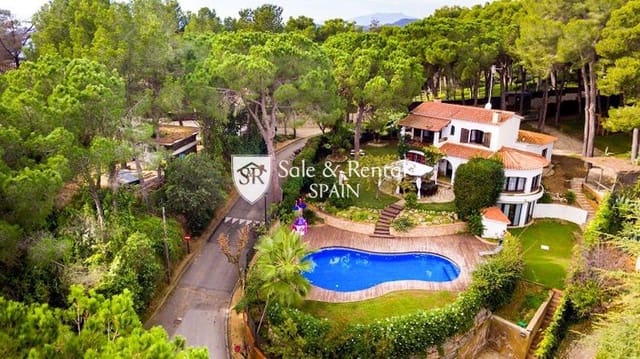 4 camera da letto Villa in vendita in Montgoda, Lloret de Mar con piscina garage - 1.200.000 € (Rif: 8789112)