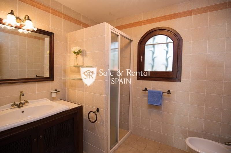 4 camera da letto Villa in vendita in Lloret de Mar con piscina garage - 1.200.000 € (Rif: 8789112)