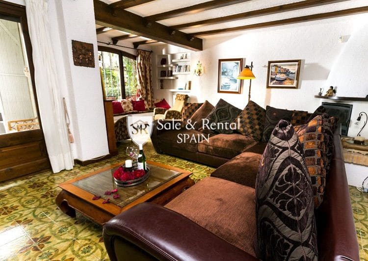 4 camera da letto Villa in vendita in Lloret de Mar con piscina garage - 1.200.000 € (Rif: 8789112)