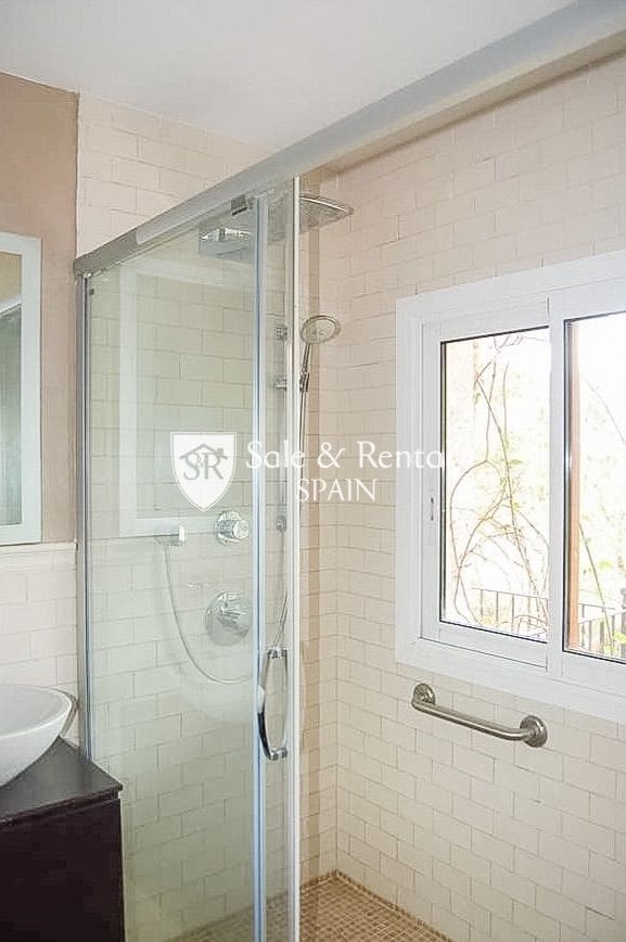 6 slaapkamer Villa te koop in Lloret de Mar met zwembad - € 1.390.000 (Ref: 8791773)