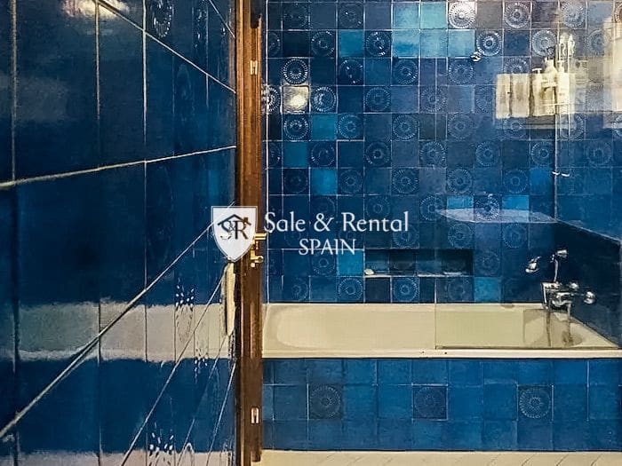 6 slaapkamer Villa te koop in Lloret de Mar met zwembad - € 1.390.000 (Ref: 8791773)