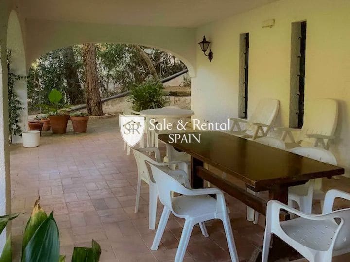 6 slaapkamer Villa te koop in Lloret de Mar met zwembad - € 1.390.000 (Ref: 8791773)