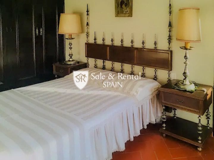 6 slaapkamer Villa te koop in Lloret de Mar met zwembad - € 1.390.000 (Ref: 8791773)