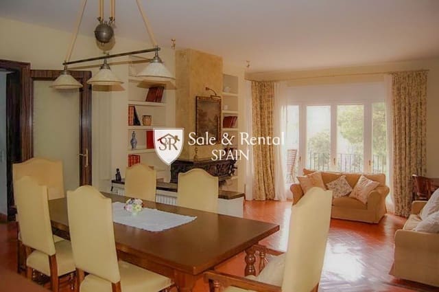 6 slaapkamer Villa te koop in Montgoda, Lloret de Mar met zwembad - € 1.390.000 (Ref: 8791773)