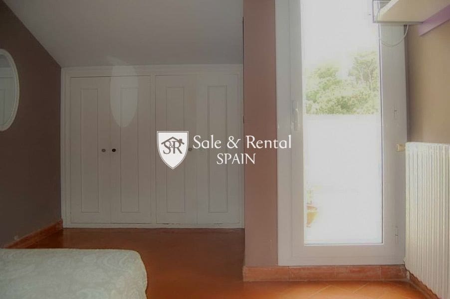 6 slaapkamer Villa te koop in Lloret de Mar met zwembad - € 1.390.000 (Ref: 8791773)