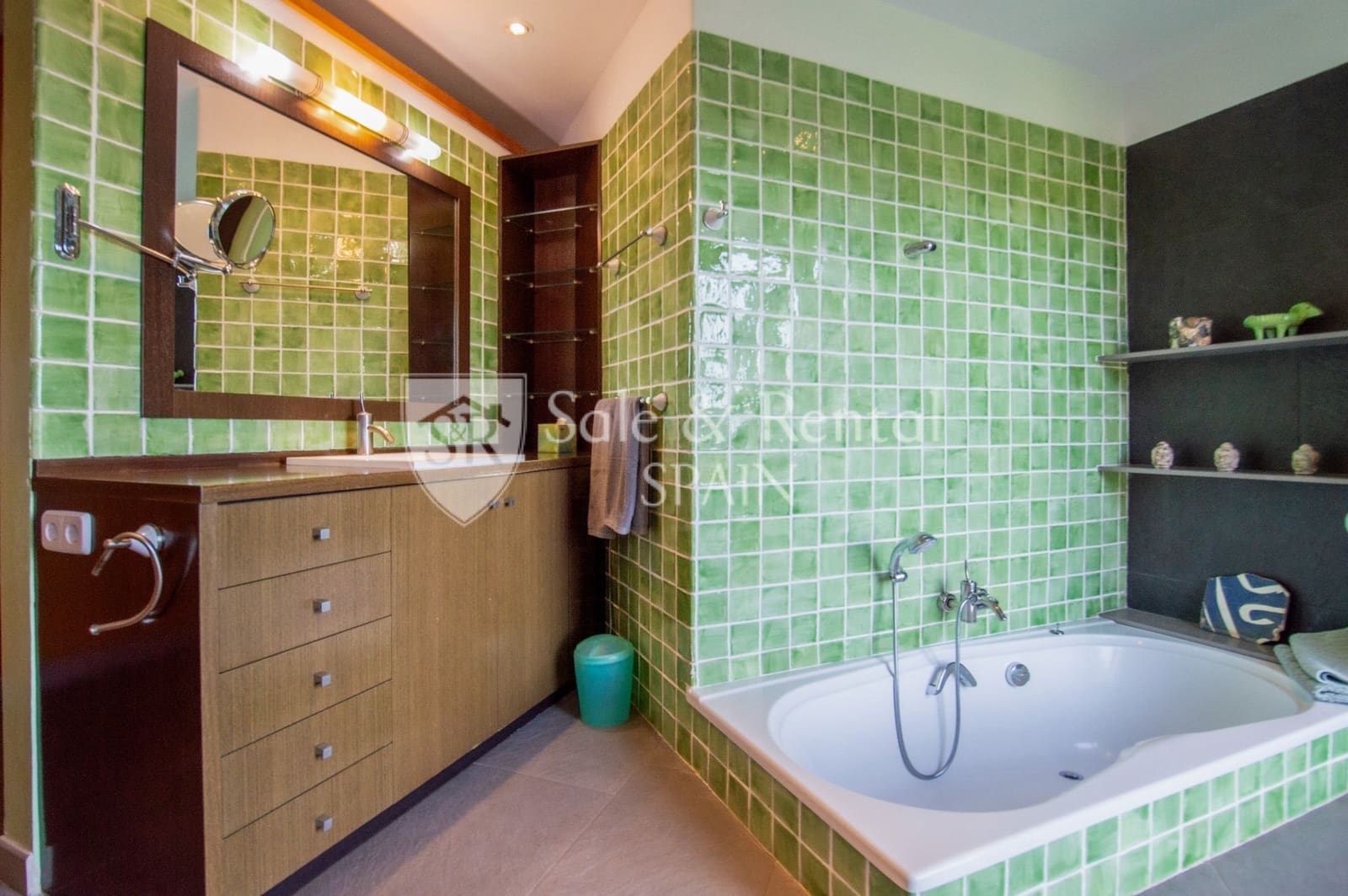 5 soveværelse Villa til salg i Tossa de Mar med swimmingpool garage - € 2.650.000 (Ref: 8838382)