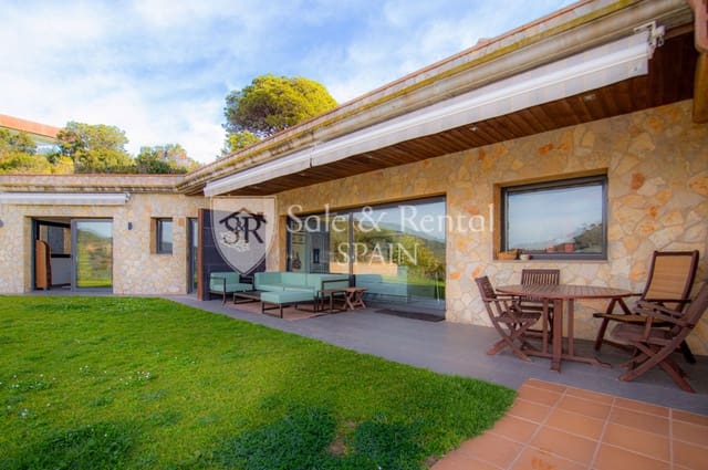 5 bedroom Villa for sale in Tossa de Mar with pool garage - € 2,650,000 (Ref: 8838382)