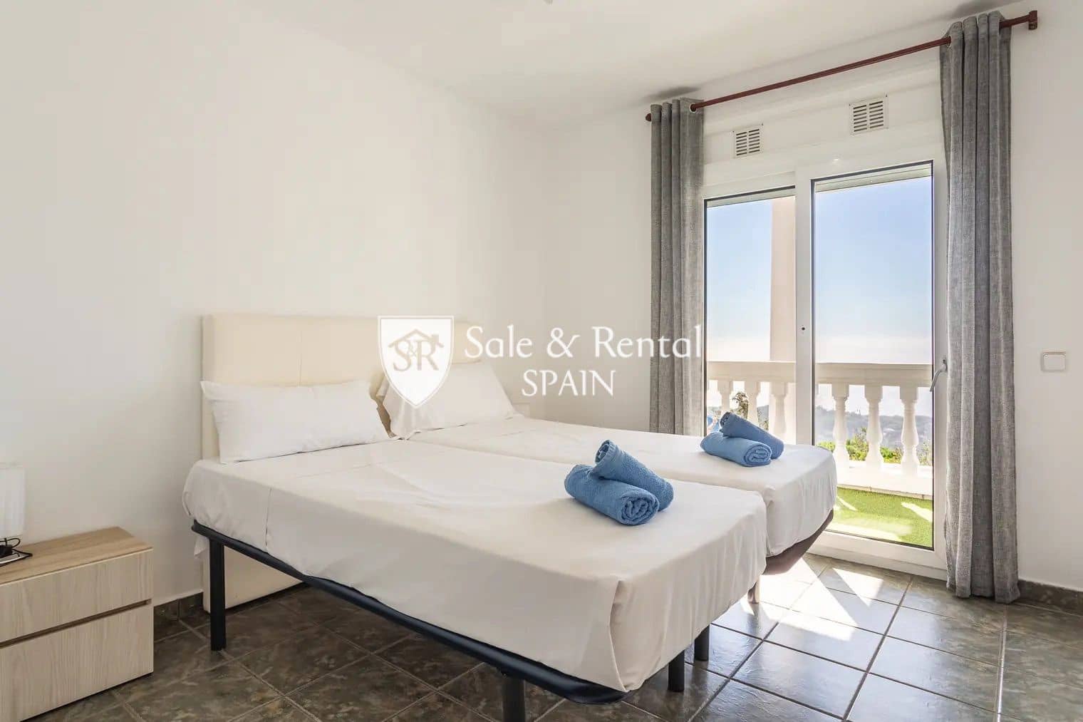 4 quarto Moradia para venda em Lloret de Mar com piscina garagem - 660 000 € (Ref: 8879401)