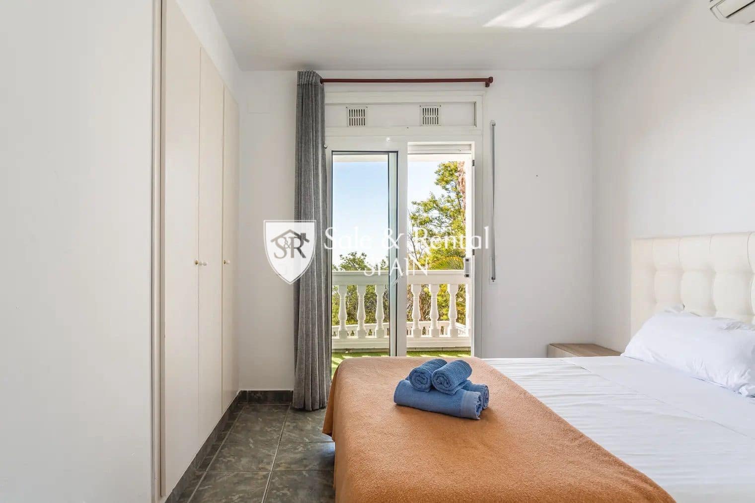 4 quarto Moradia para venda em Lloret de Mar com piscina garagem - 660 000 € (Ref: 8879401)