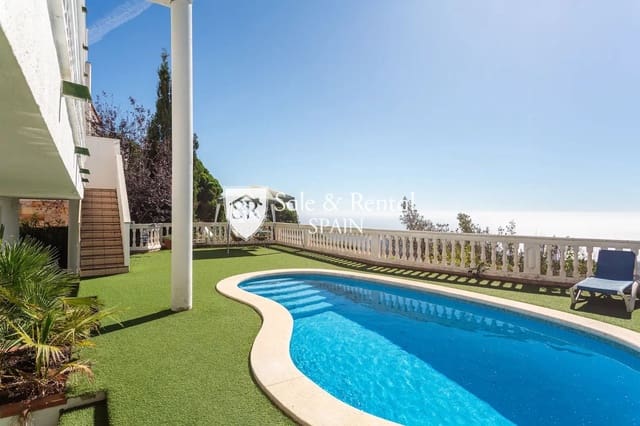 4 camera da letto Villa in vendita in Roca Grossa, Lloret de Mar con piscina garage - 660.000 € (Rif: 8879401)