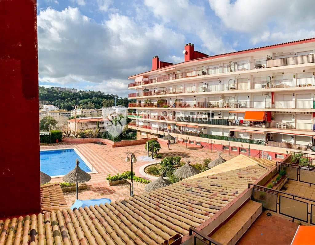 1 soveværelse Lejlighed til salg i Tossa de Mar med swimmingpool - € 145.000 (Ref: 9110004)