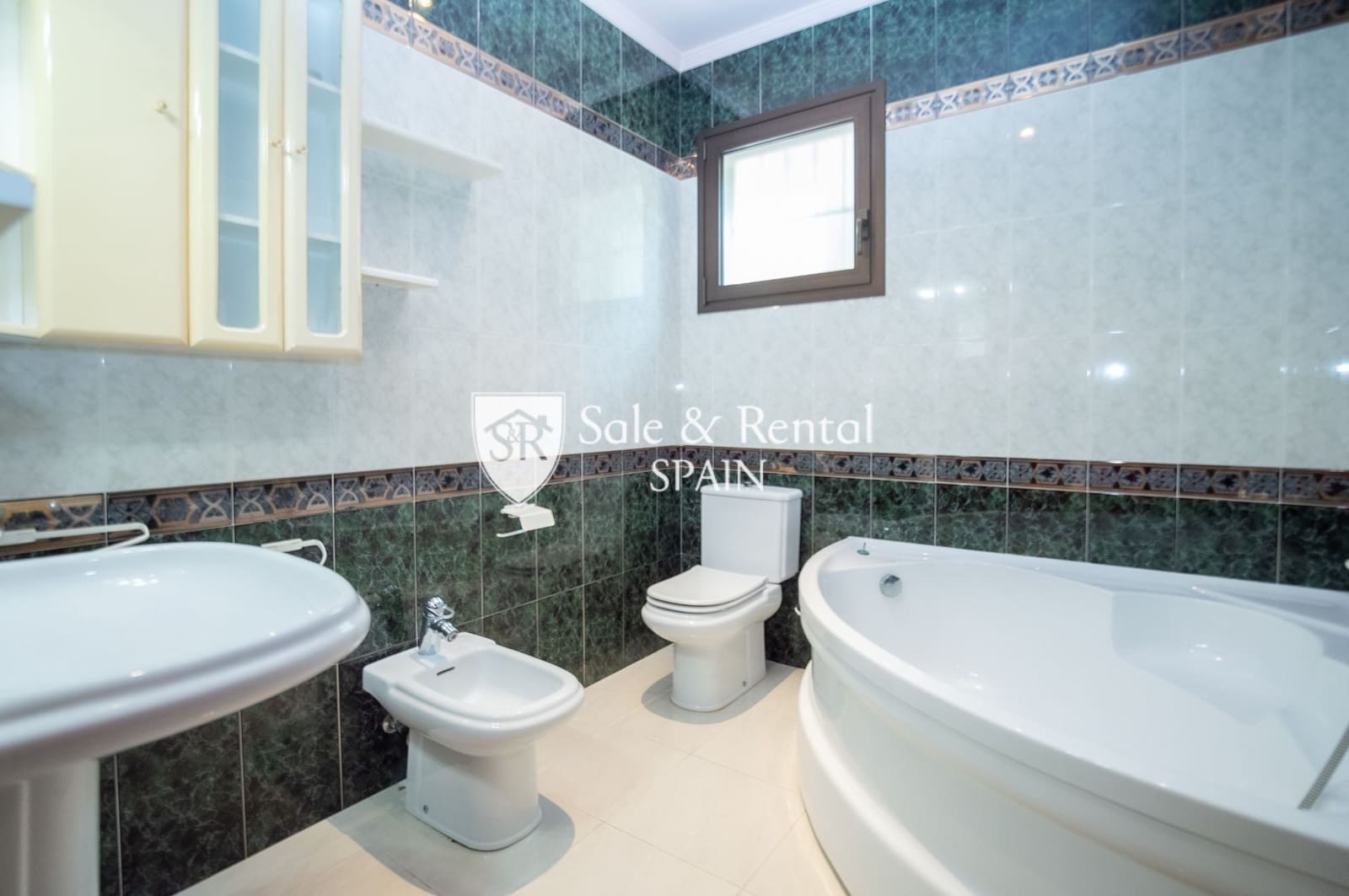 6 soveværelse Villa til salg i Lloret de Mar med swimmingpool garage - € 1.700.000 (Ref: 9127947)