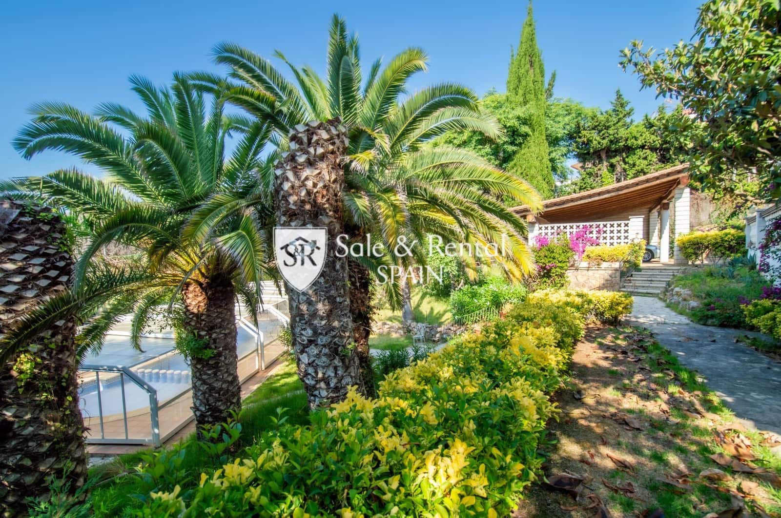 6 soveværelse Villa til salg i Lloret de Mar med swimmingpool garage - € 1.700.000 (Ref: 9127947)