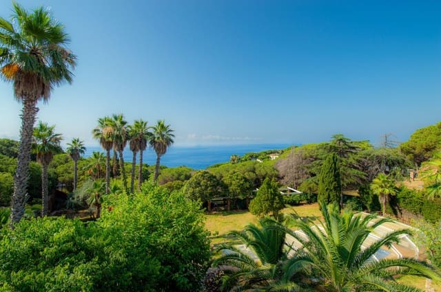 Chalet de 6 habitaciones en Montgoda, Lloret de Mar en venta con piscina garaje - 1.700.000 € (Ref: 9127947)