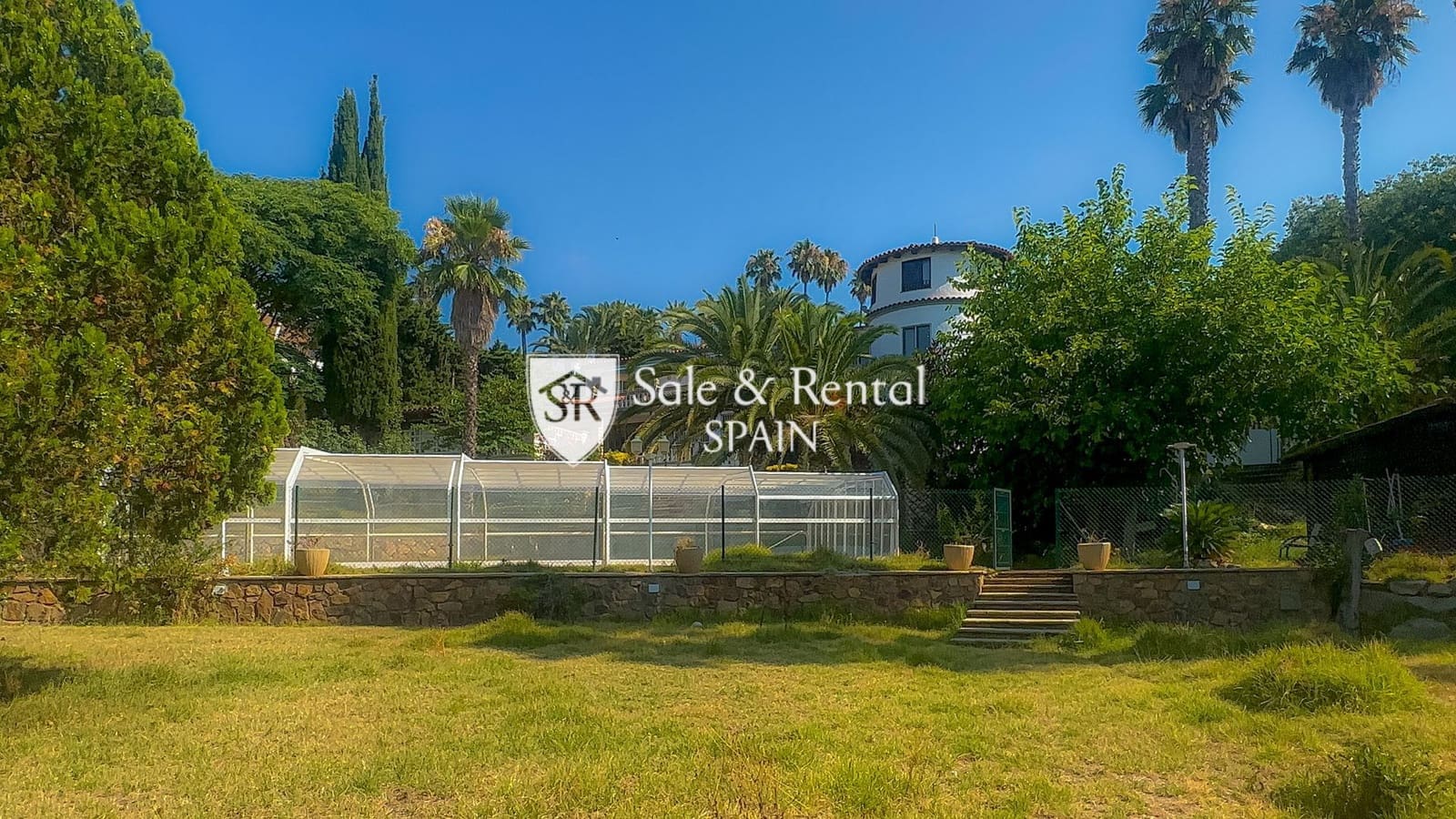 6 soveværelse Villa til salg i Lloret de Mar med swimmingpool garage - € 1.700.000 (Ref: 9127947)