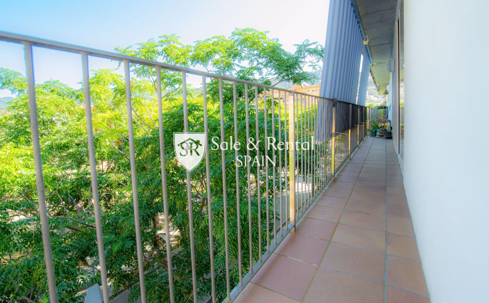 3 bedroom Flat for sale in Tossa de Mar with garage - € 329,000 (Ref: 9127948)