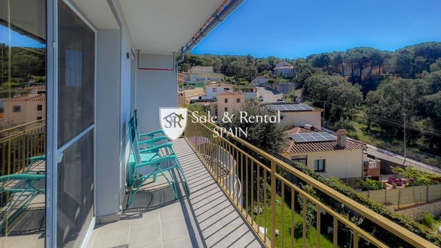 3 bedroom Villa for sale in Mas Romeu, Lloret de Mar with garage - € 450,000 (Ref: 9159239)