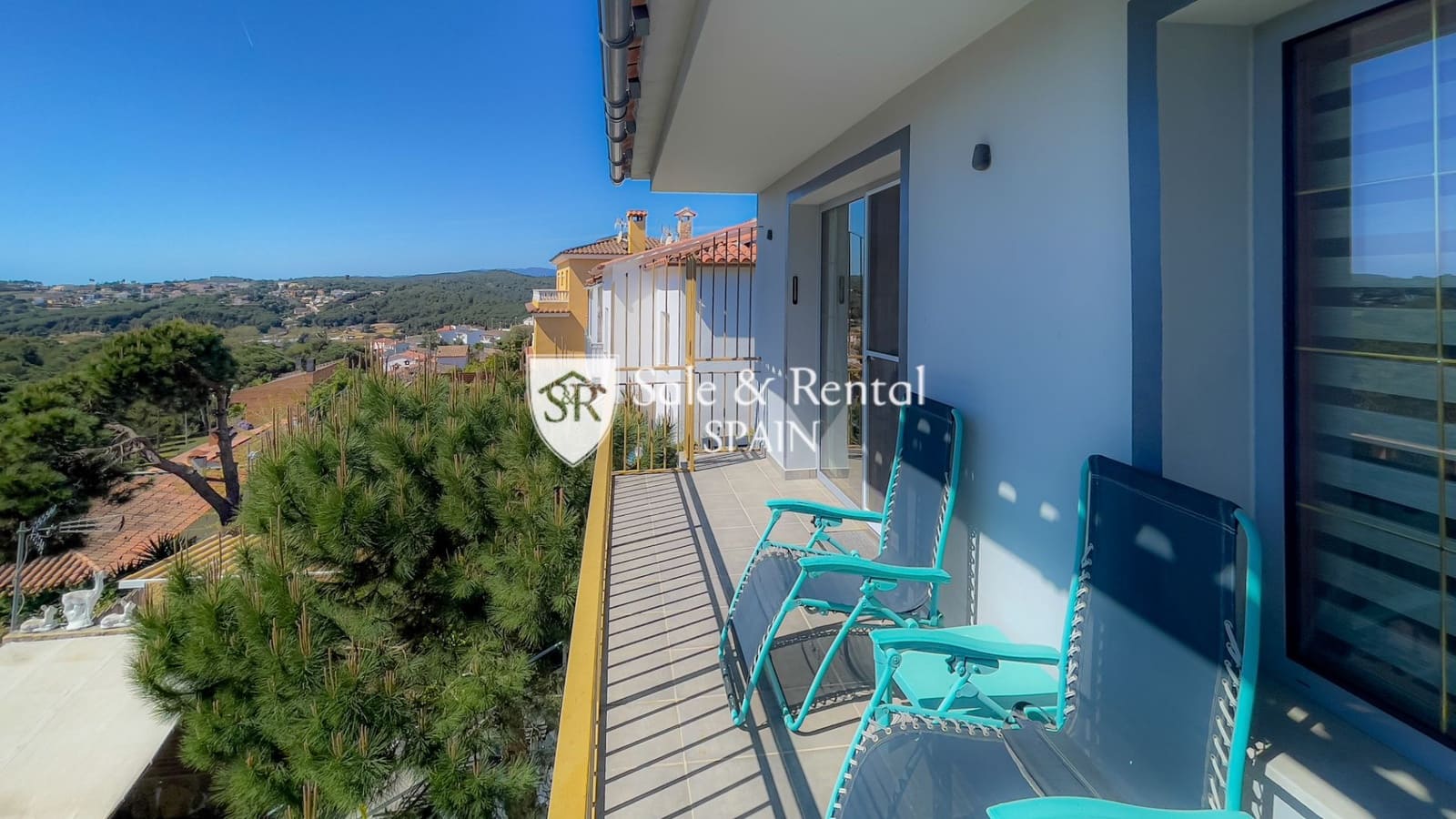 3 soveværelse Villa til salg i Lloret de Mar med garage - € 450.000 (Ref: 9159239)