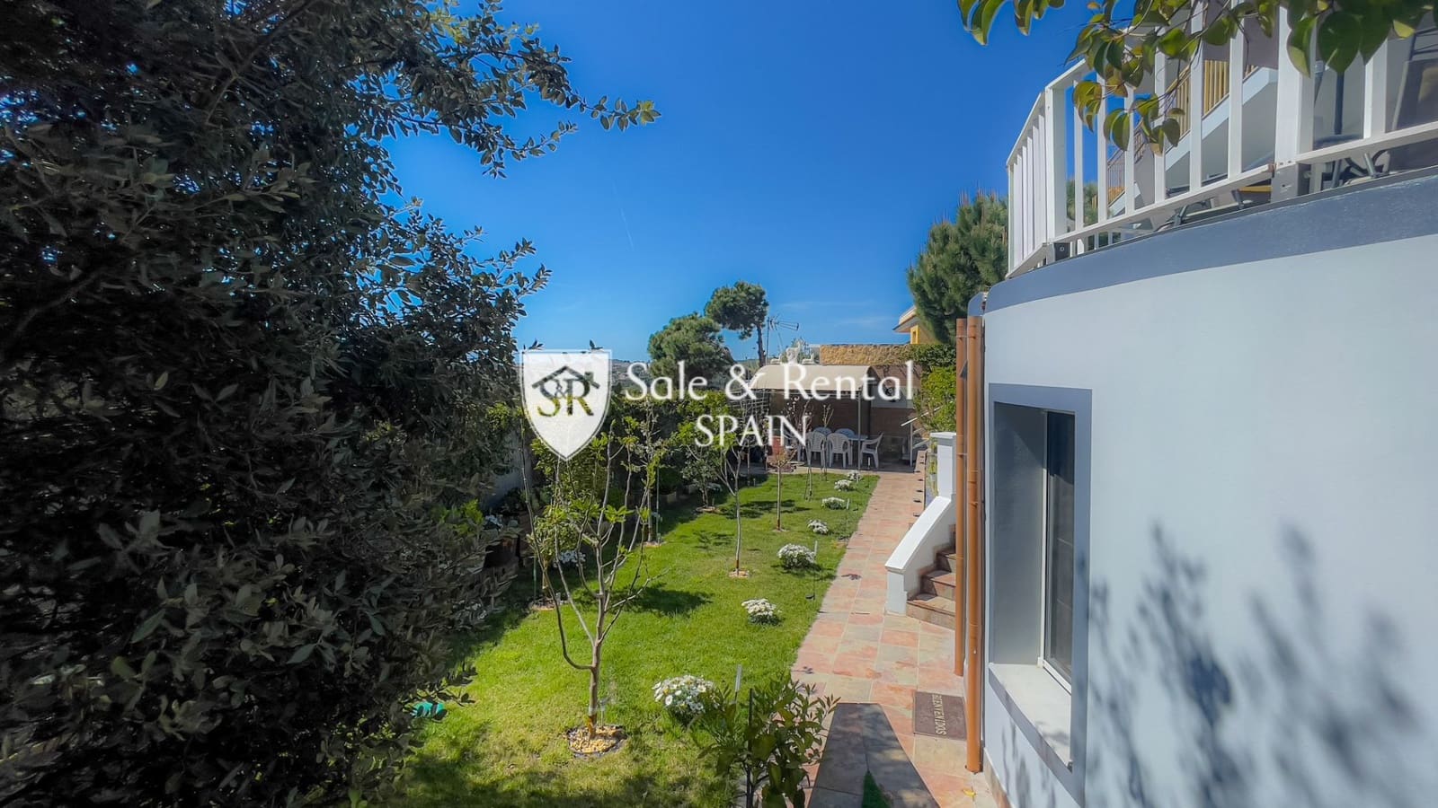 3 soveværelse Villa til salg i Lloret de Mar med garage - € 450.000 (Ref: 9159239)