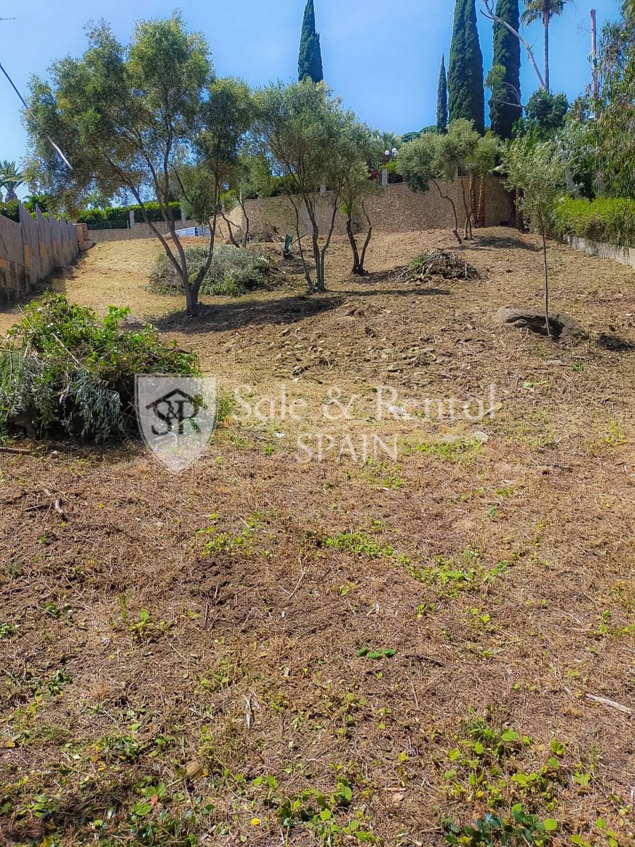 Grunde uden byggetilladelser til salg i Castell-Platja d'Aro - € 370.000 (Ref: 9310422)