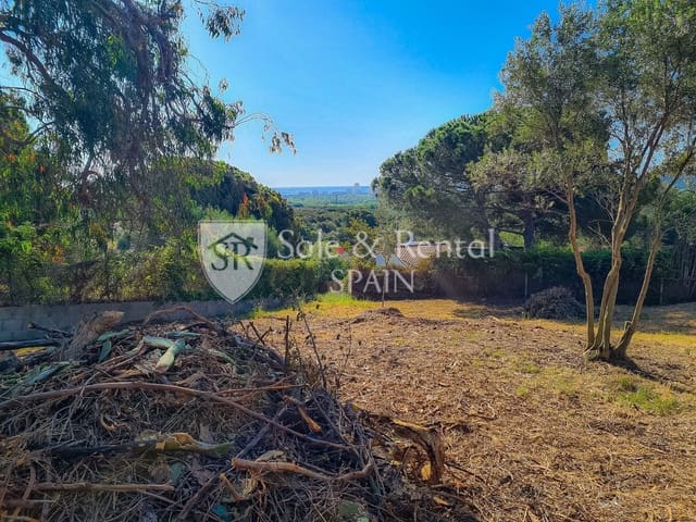 Undeveloped Land for sale in Platja d'Aro, Castell-Platja d'Aro - € 370,000 (Ref: 9310422)