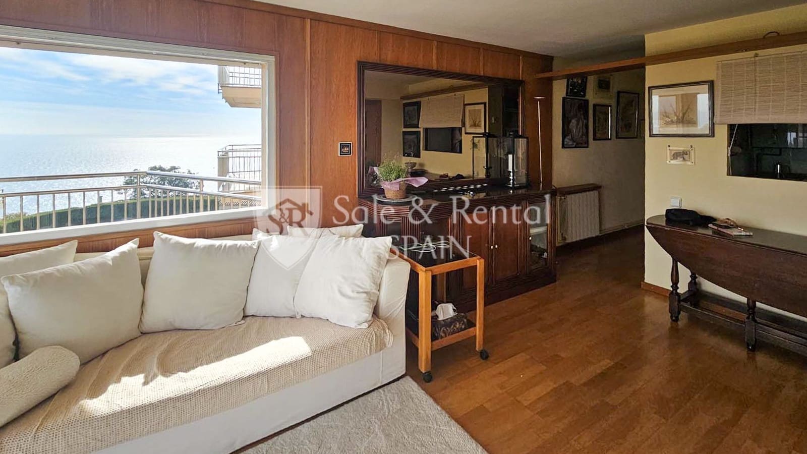 2 makuuhuone Asunto myytävänä paikassa Sant Feliu de Guixols mukana uima-altaan 
autotalli - 350 000 € (Ref: 9317157)