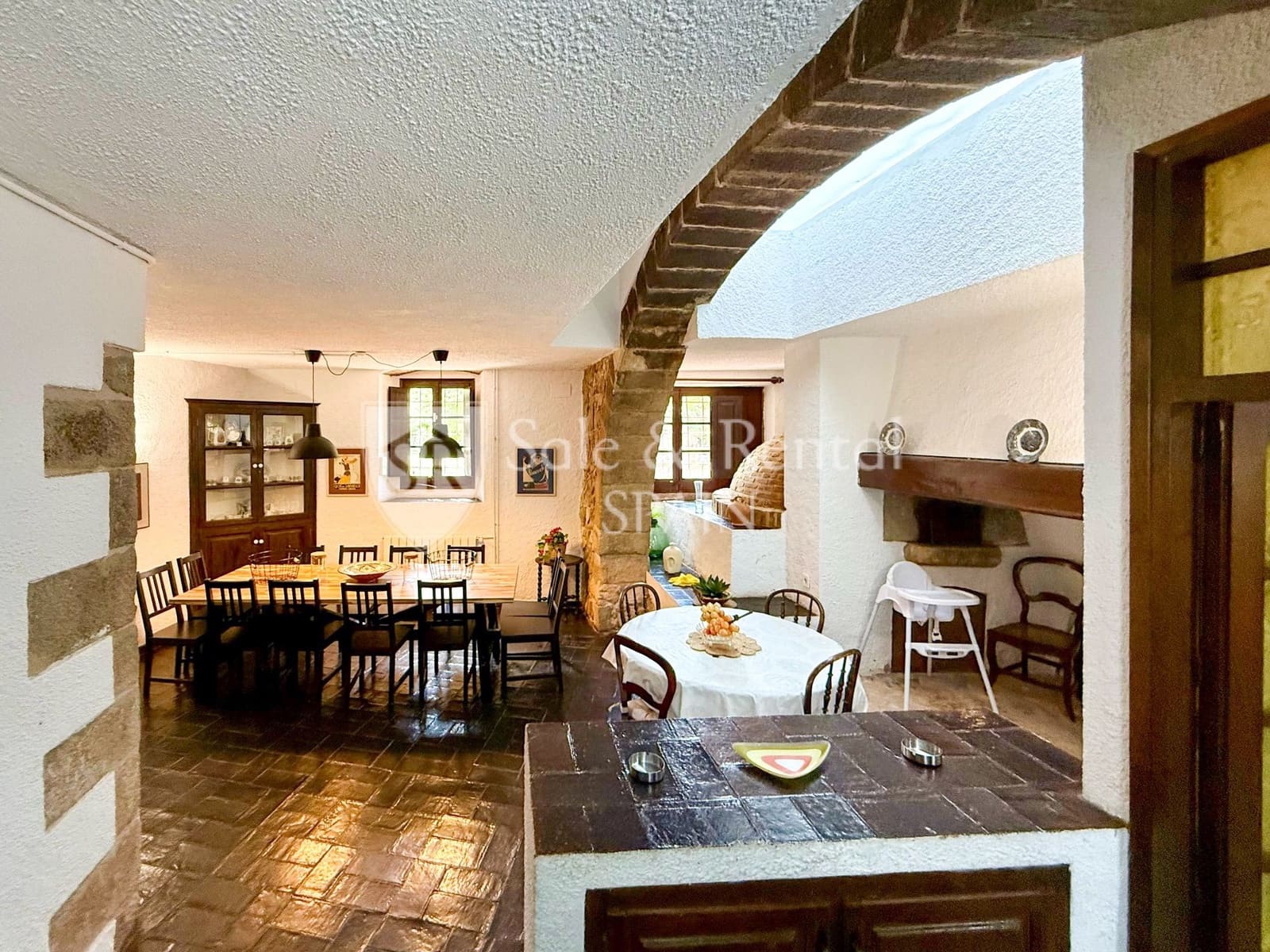 7 soveværelse Finca/Landehus til salg i Girona by med swimmingpool garage - € 1.325.000 (Ref: 9317158)