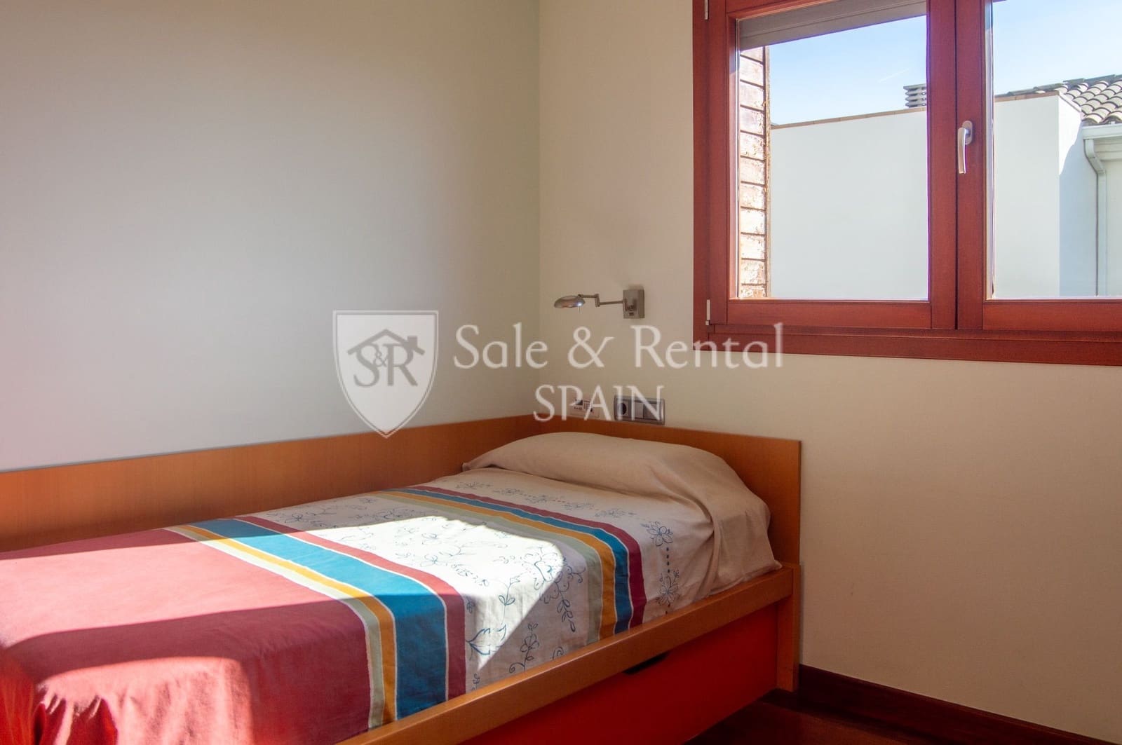 Chalet de 7 habitaciones en Blanes en venta con piscina garaje - 850.000 € (Ref: 9355452)