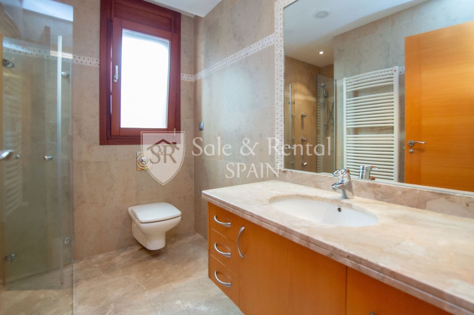 Chalet de 7 habitaciones en Blanes en venta con piscina garaje - 850.000 € (Ref: 9355452)