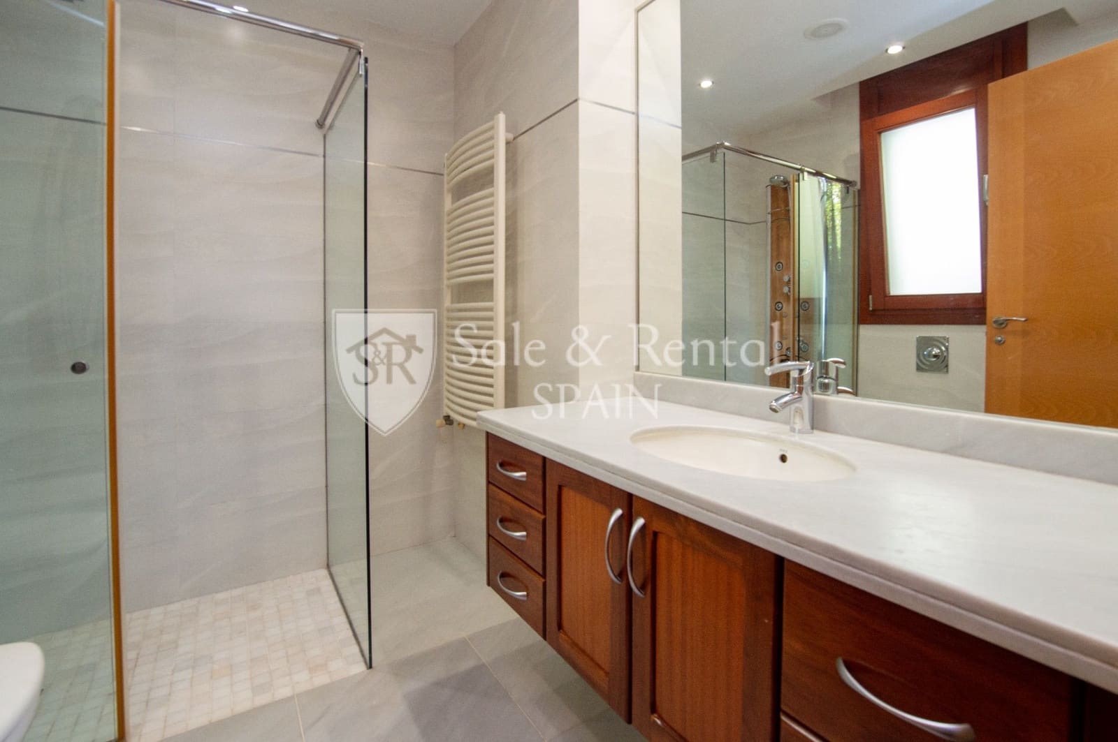 Chalet de 7 habitaciones en Blanes en venta con piscina garaje - 850.000 € (Ref: 9355452)