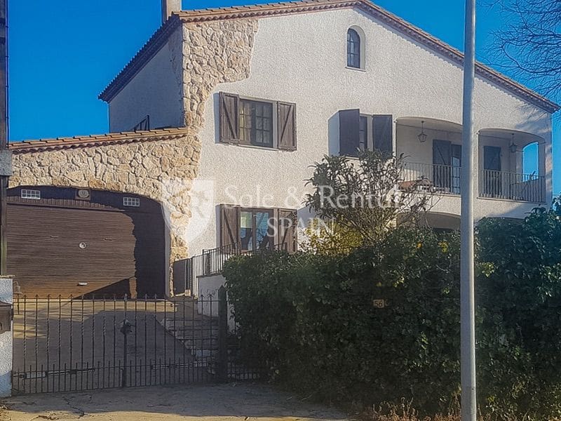 6 camera da letto Villa in vendita in Platja d'Aro con piscina garage - 875.000 € (Rif: 9371674)