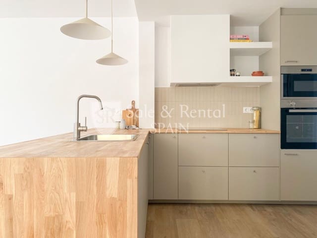 3 bedroom Townhouse for sale in Sant Feliu de Guíxols - € 334,000 (Ref: 9374932)