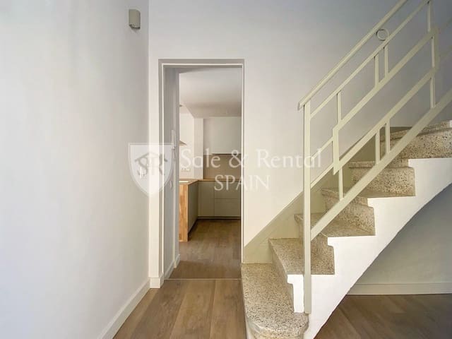 3 bedroom Townhouse for sale in Sant Feliu de Guíxols - € 334,000 (Ref: 9374932)