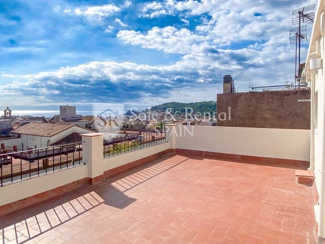 3 bedroom Townhouse for sale in Sant Feliu de Guíxols - € 334,000 (Ref: 9374932)
