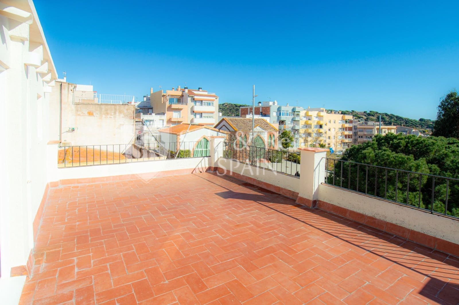 3 bedroom Townhouse for sale in Sant Feliu de Guixols - € 325,000 (Ref: 9374932)