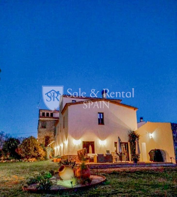 9 slaapkamer Villa te koop in Santa Cristina d'Aro met zwembad - € 6.950.000 (Ref: 9374933)