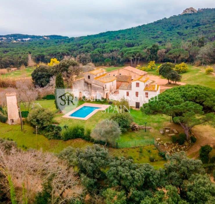 9 slaapkamer Villa te koop in Santa Cristina d'Aro met zwembad - € 6.950.000 (Ref: 9374933)