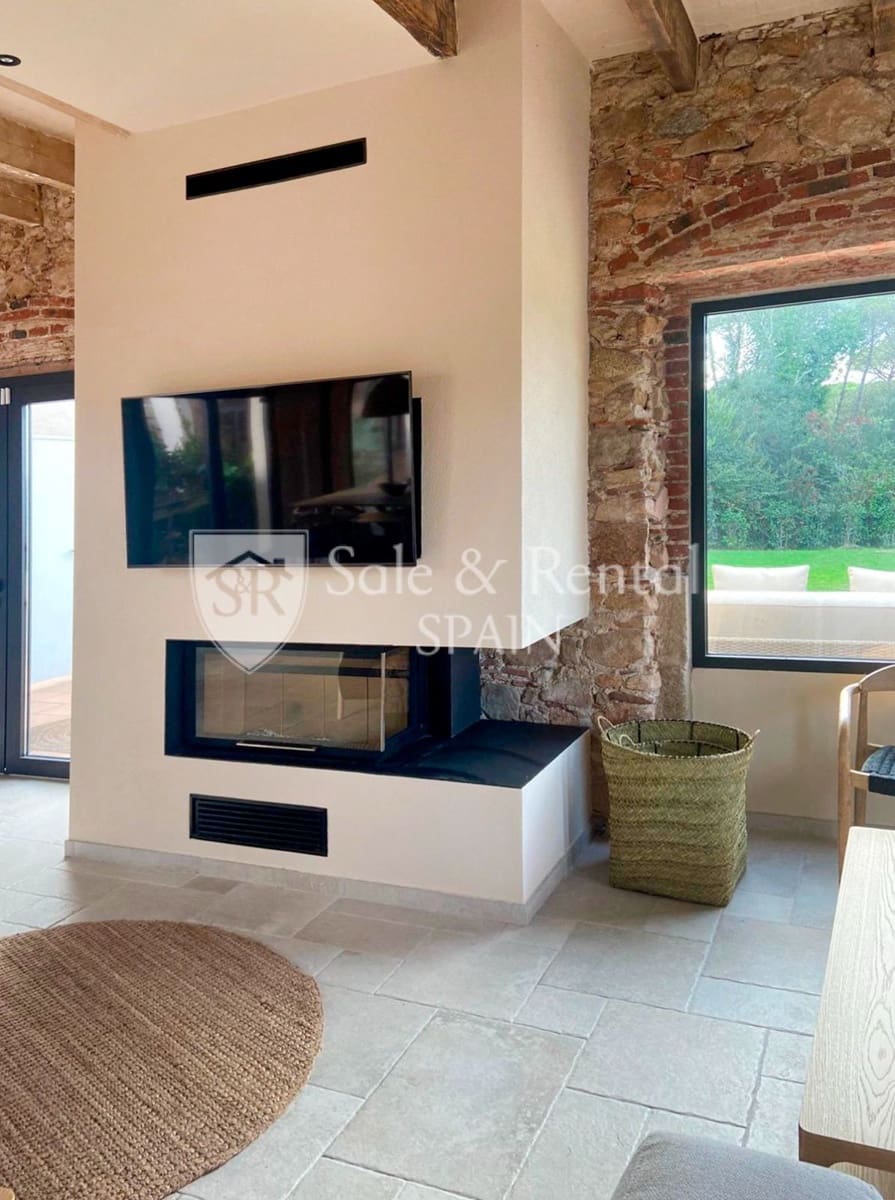 9 slaapkamer Villa te koop in Santa Cristina d'Aro met zwembad - € 6.950.000 (Ref: 9374933)